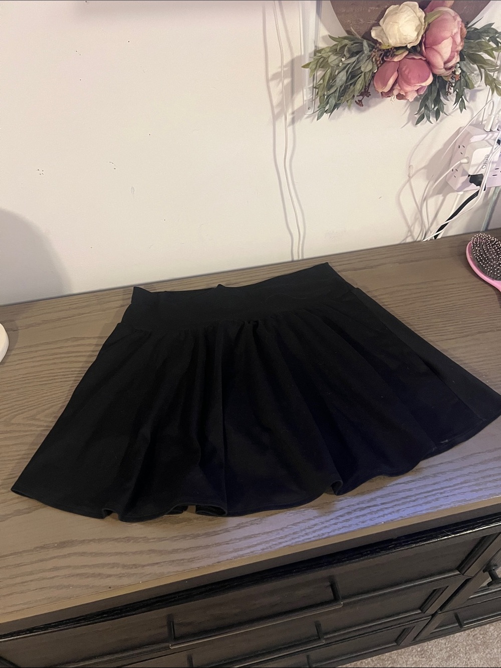 Old Navy Black Circle Skater Skirt